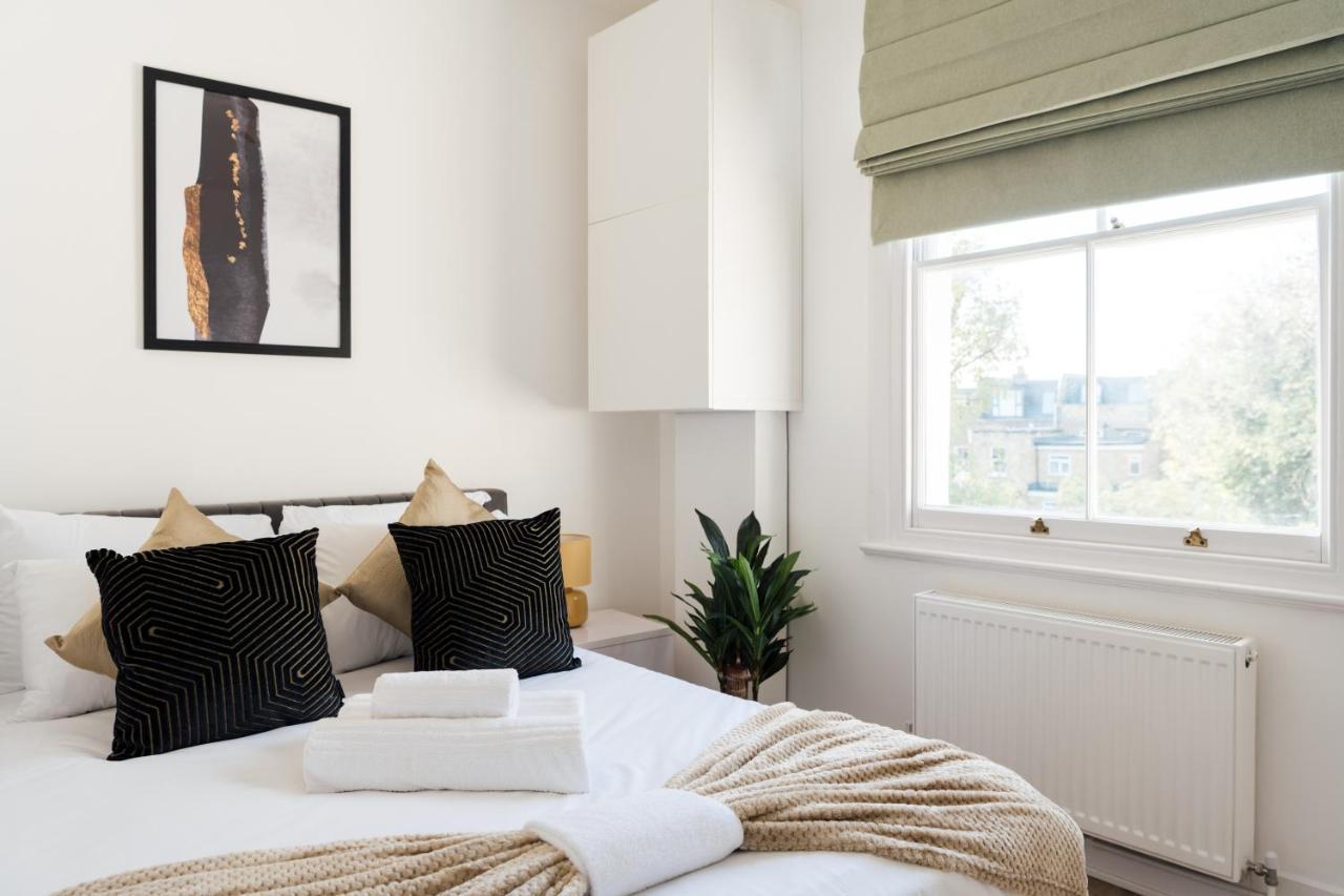 Stunning & Stylish 2 Bed Flat In West London Apartment Exterior photo