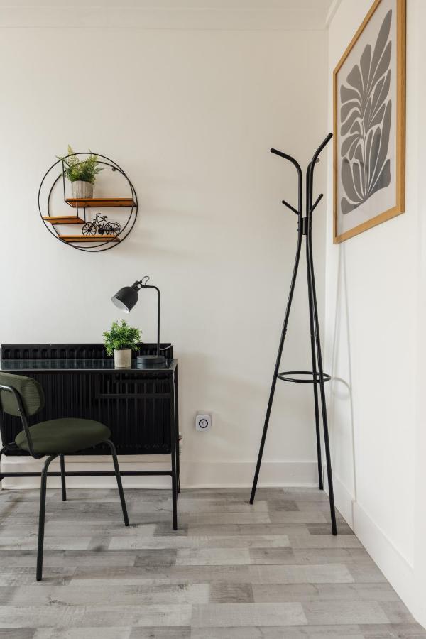 Stunning & Stylish 2 Bed Flat In West London Apartment Exterior photo